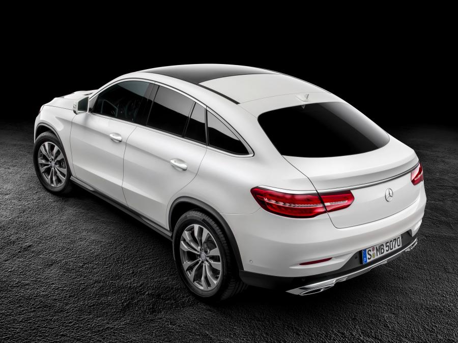  Mercedes-Benz GLE Coupe 2015 года  (фото 3 из 7)